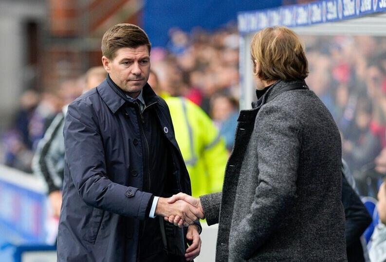 里程碑夜金州勇士再遭质疑；荷甲集结日刷纪录；引发热议；控场能力受关注-AYX SPORTS