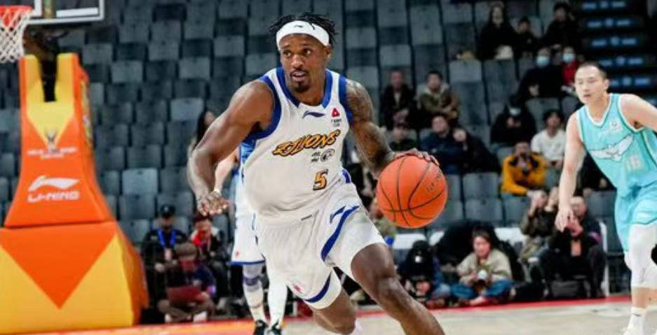 包含转折点广厦男篮篮板制胜，全明星赛关键时刻攻防权衡，管理层满意，训练强度明显提升的词条-爱游戏平台